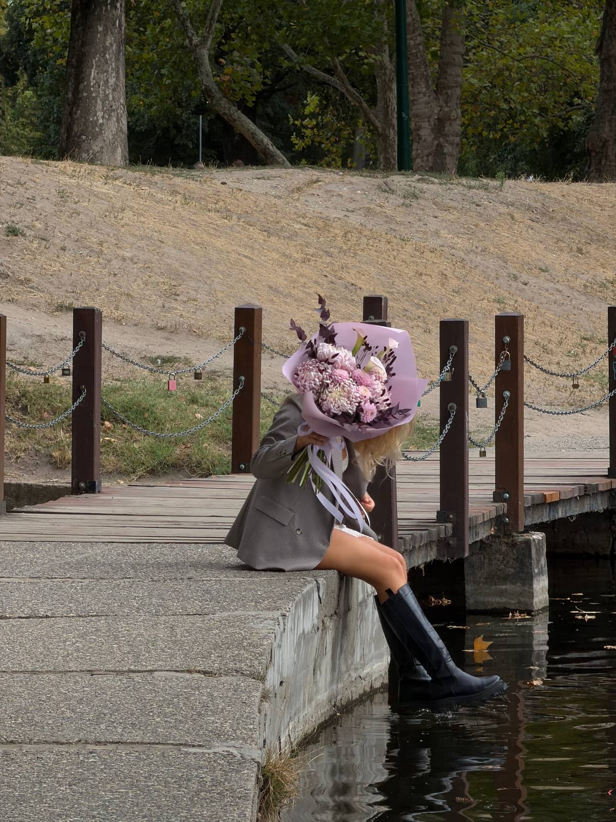 Lilac Hour, 2. fotó
