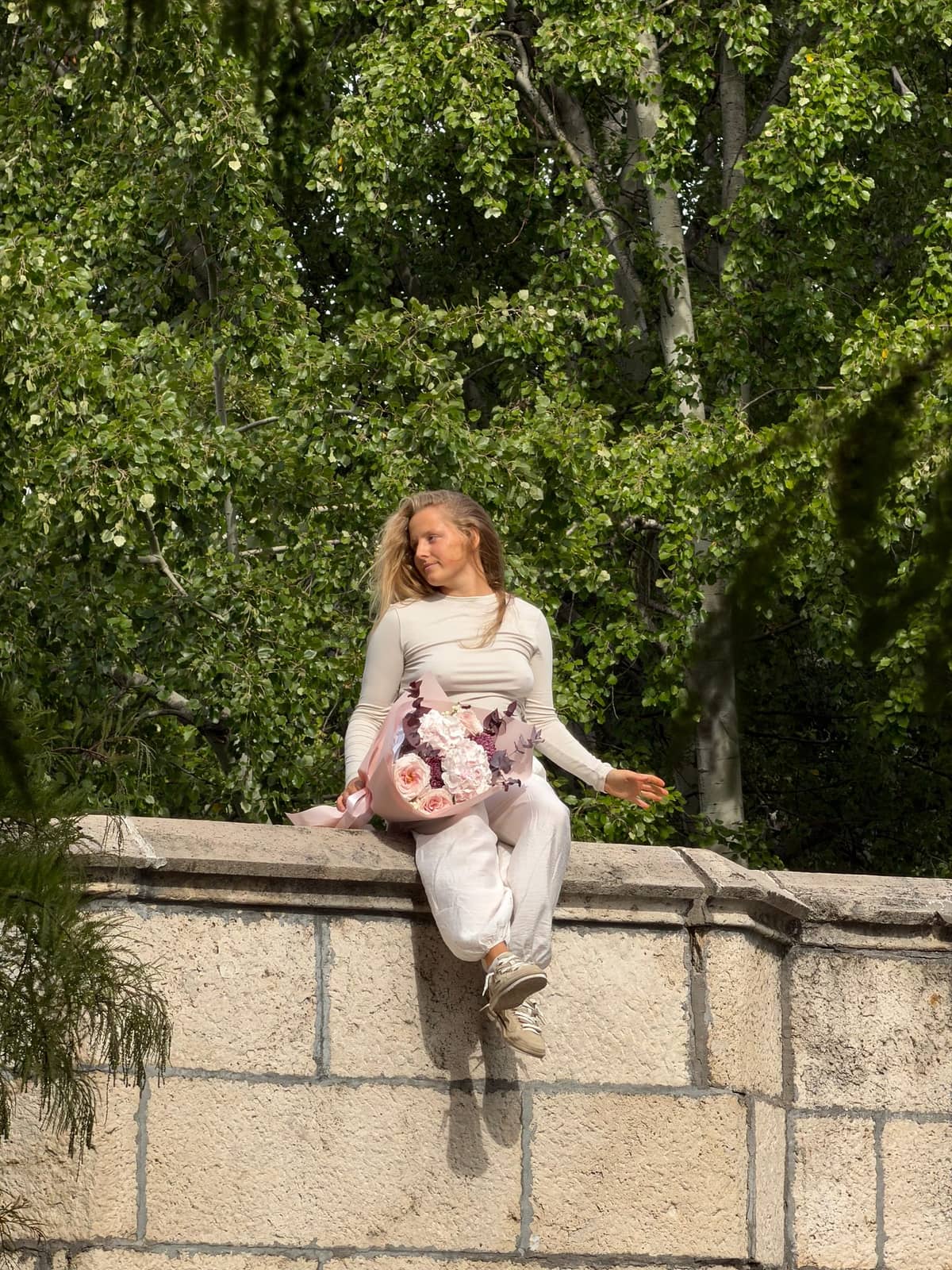 Ivory & Wine, 2. fotó